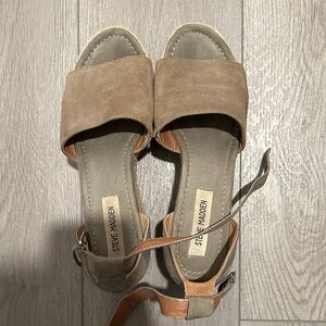Steve Madden Brown and Tan Women's Sandals